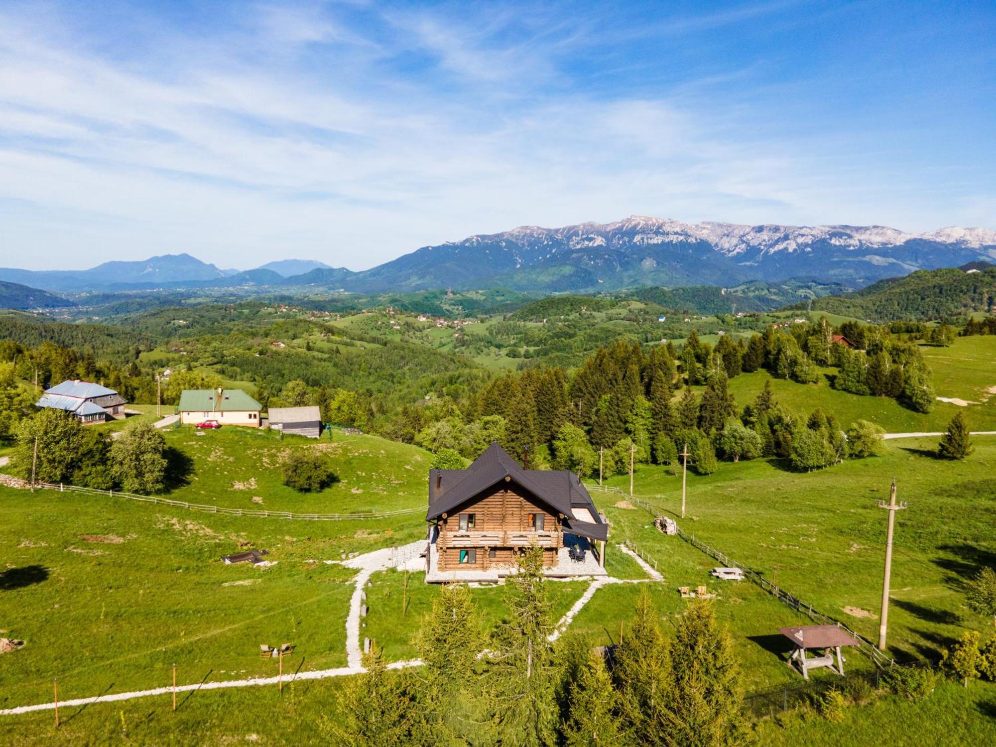 The Barn Villa Şirnea Eksteriør bilde
