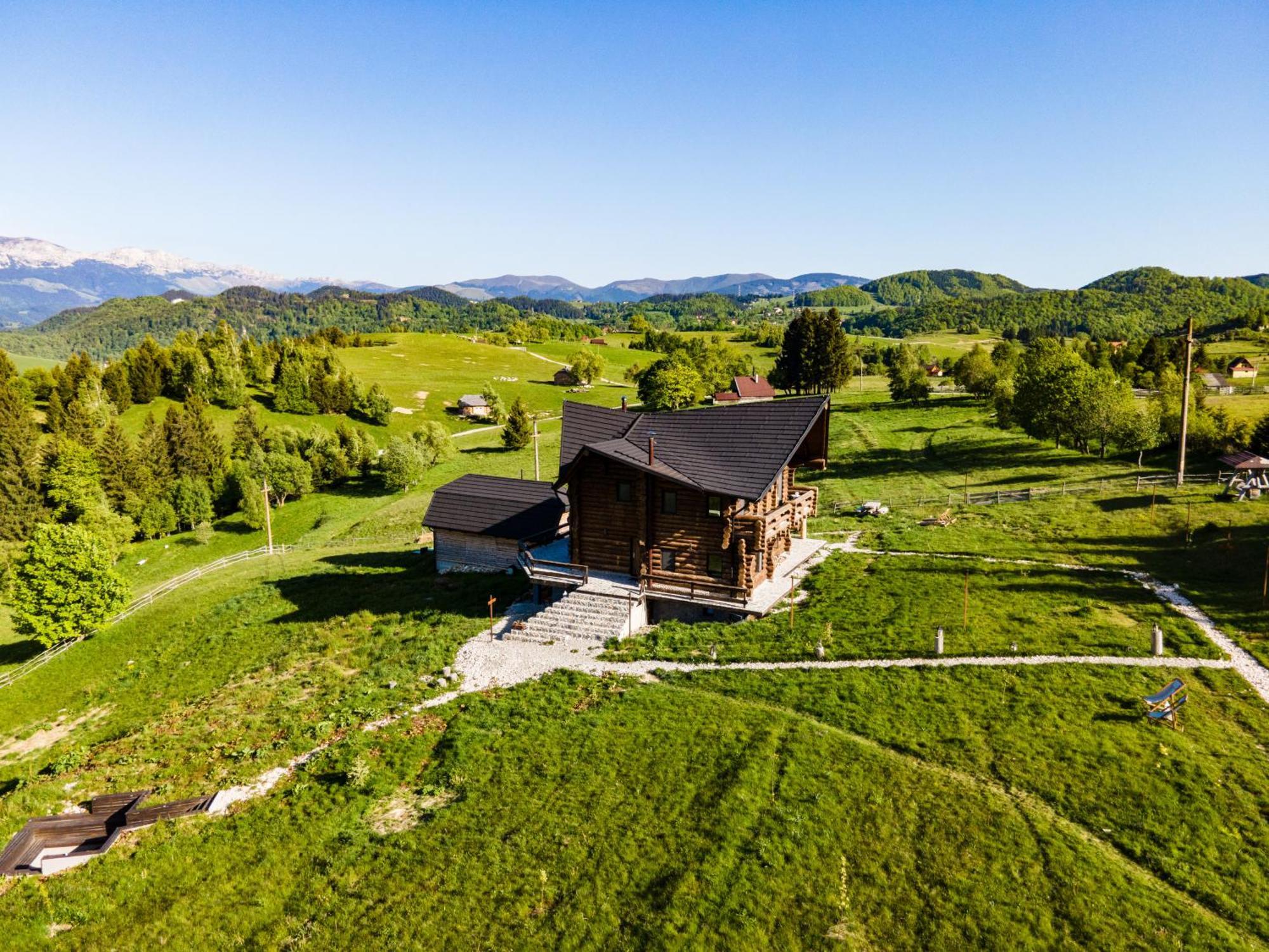 The Barn Villa Şirnea Eksteriør bilde