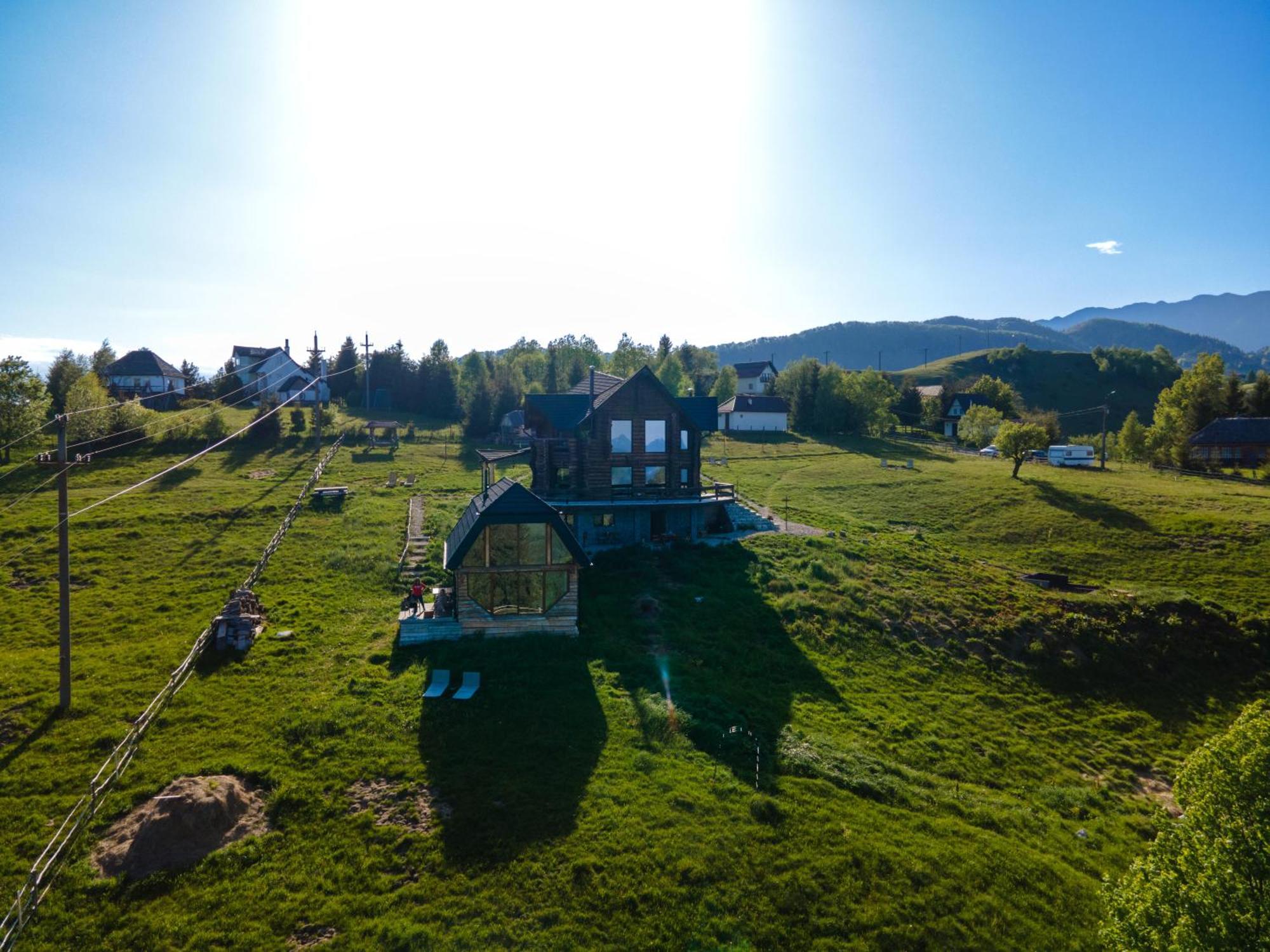 The Barn Villa Şirnea Eksteriør bilde